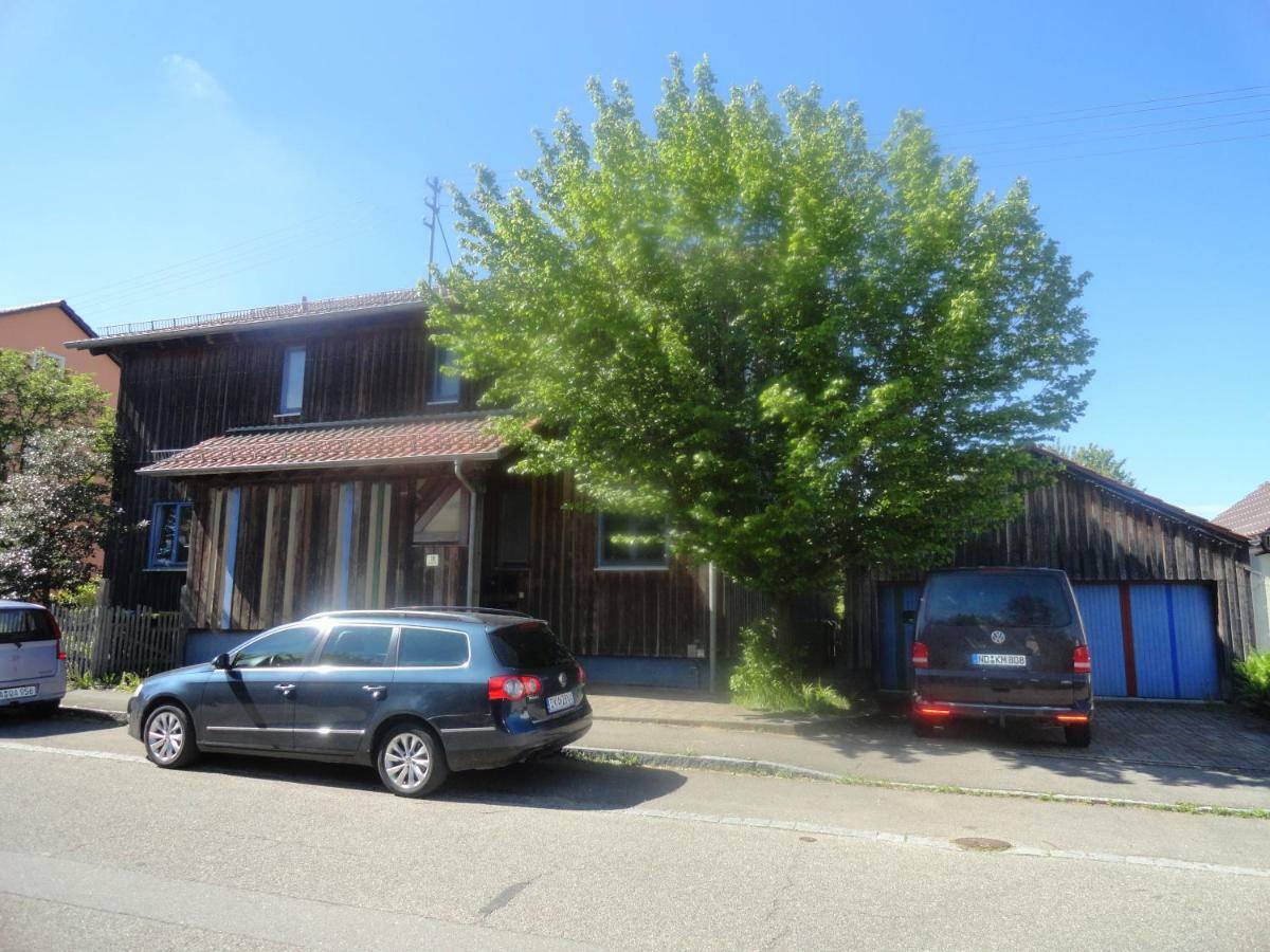 Holzhaus Mit Gruener Aussicht Zum Erholen Villa Burgheim Bagian luar foto