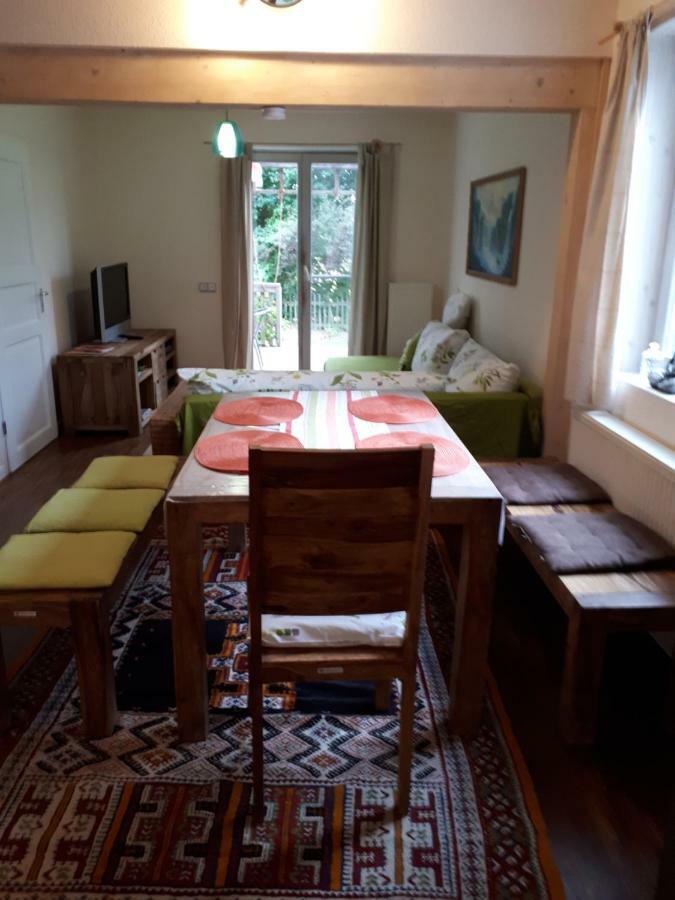 Holzhaus Mit Gruener Aussicht Zum Erholen Villa Burgheim Bagian luar foto